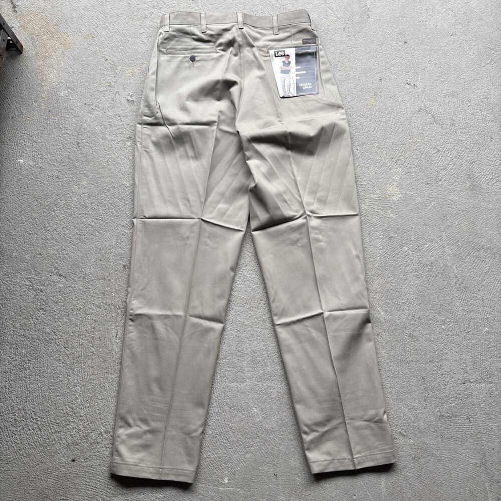 Vintage 90s Lee Men’s Double-Pleat Relaxed Fit Deadstock Cotton Khakis 36x34 NWT